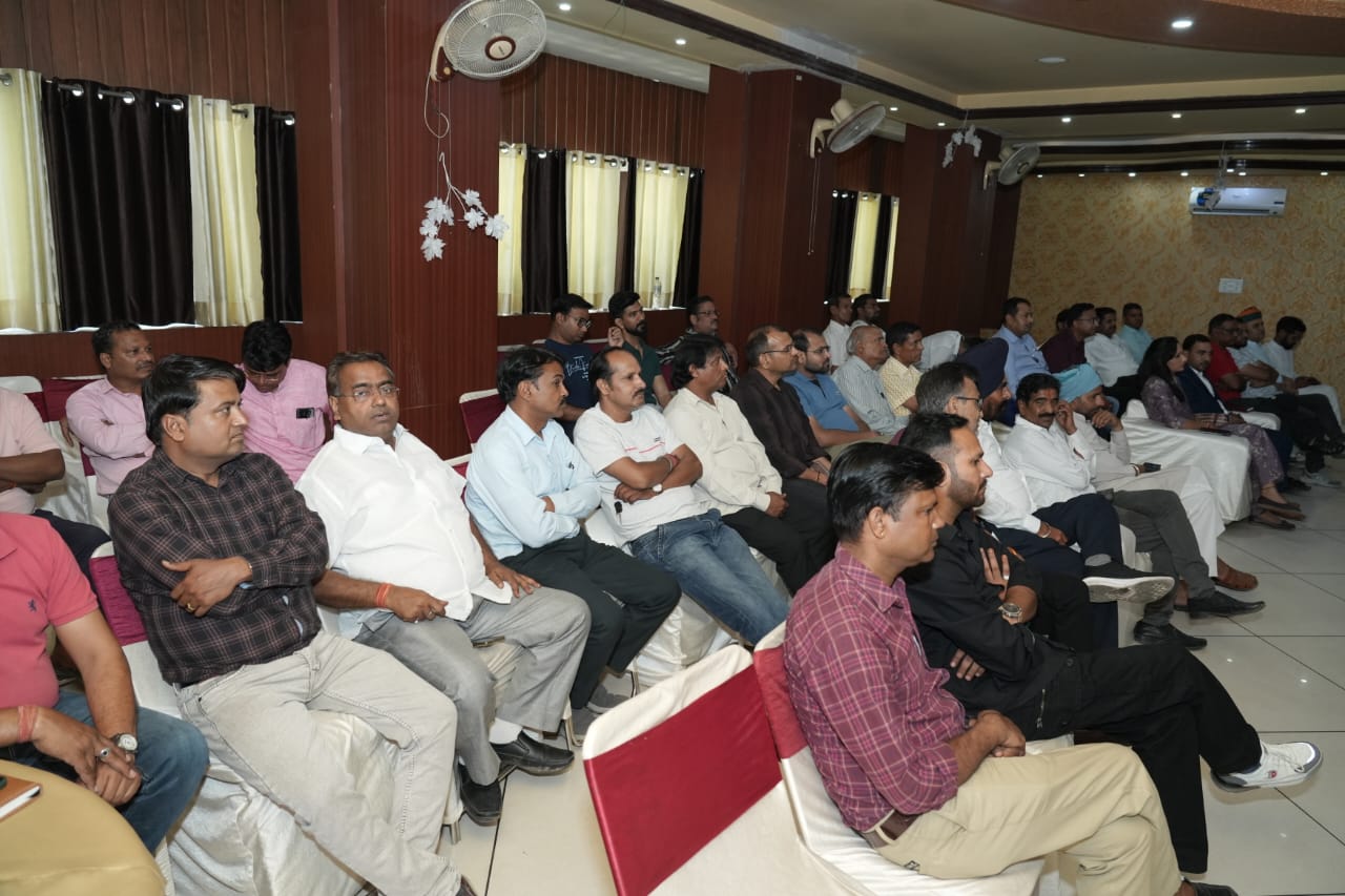 Robin RBD customer event official photograph